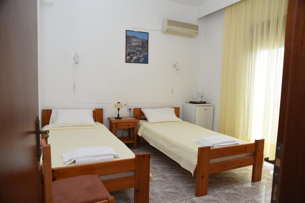 Anestis Chatzimihail Rooms Kamariotissa Esterno foto